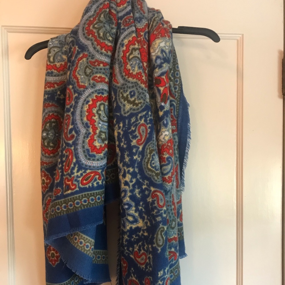 Multicolor blue blanket scarf